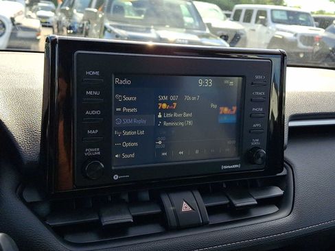 Used 2020 Toyota RAV4 LE w/ All Weather Liner Package AWD/4WD image 16