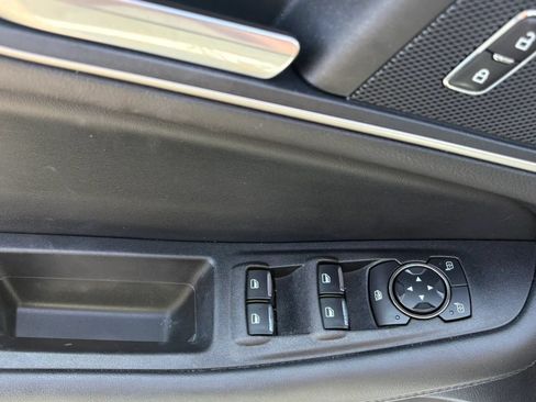 Used 2021 Ford Edge SEL AWD/4WD image 14