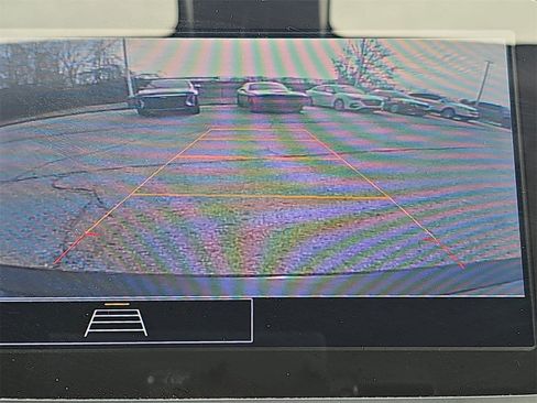 Used 2022 Chevrolet Malibu LT image 22