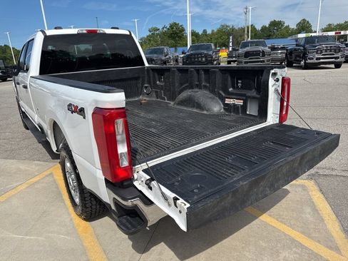 Used 2024 Ford F250 XLT AWD/4WD image 24