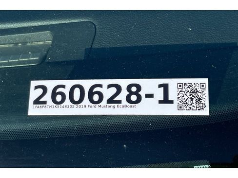 Used 2019 Ford Mustang Premium image 15