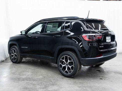 New 2026 Jeep Compass Limited image 4