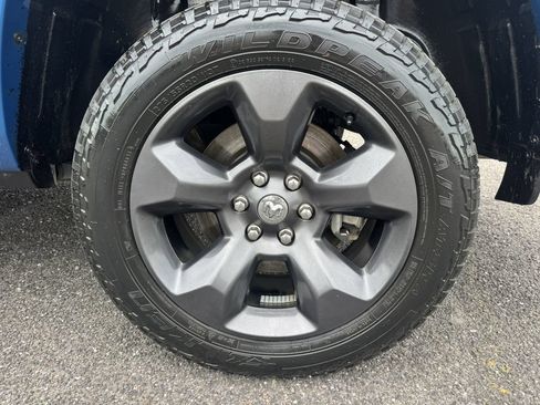 Used 2024 RAM 1500 Big Horn AWD/4WD image 10