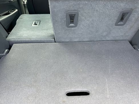 Used 2019 Chevrolet Bolt Premier w/ Infotainment Package image 18