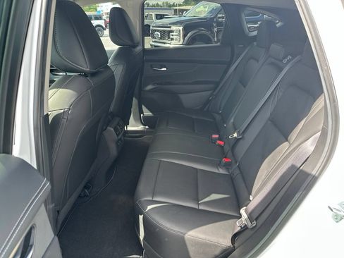 Used 2025 Nissan Murano SL w/ Cargo Package AWD/4WD image 12