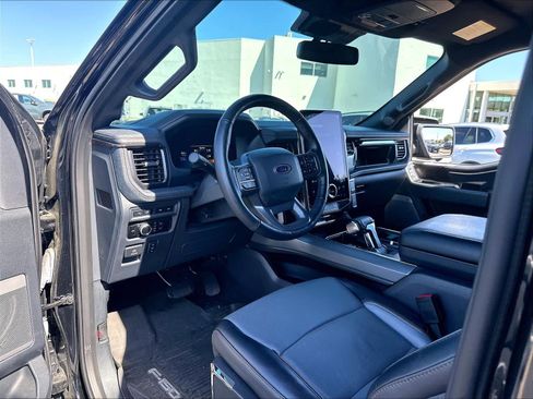 Used 2023 Ford F150 Lightning Lariat AWD/4WD image 18