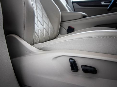 Used 2024 Volkswagen Atlas SEL Premium R-Line image 26