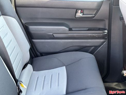 Certified 2025 Toyota Tacoma TRD Sport w/ TRD Sport Upgrade Package image 14