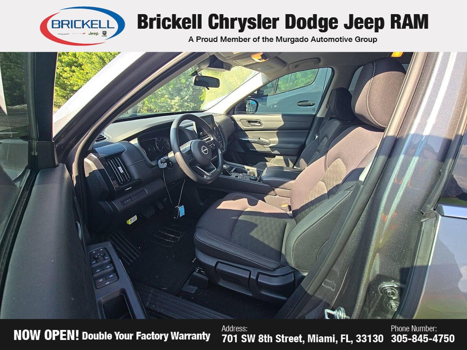 Used 2024 Nissan Pathfinder S AWD/4WD image 9