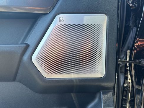 Certified 2023 Ford F150 Lariat w/ Equipment Group 502A High image 18