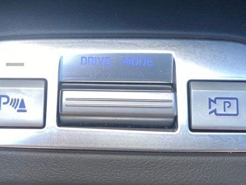 Certified 2025 Genesis GV70 3.5T Sport w/ Sport Advanced Package image 20