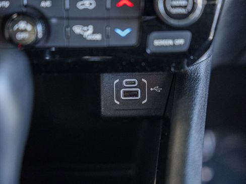 Certified 2022 Jeep Compass Limited w/ Sun and Sound Group image 31