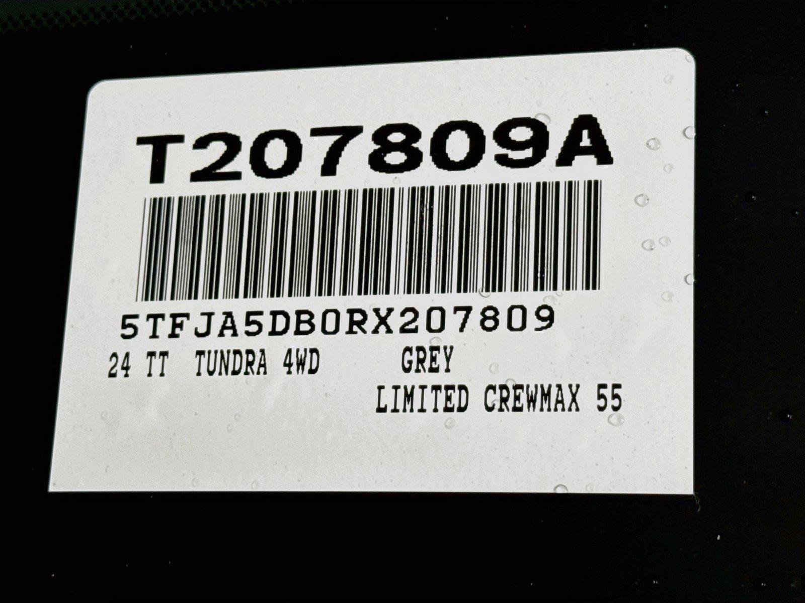 Used 2024 Toyota Tundra Limited AWD/4WD image 45