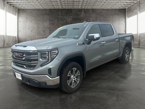 Used 2024 GMC Sierra 1500 SLT AWD/4WD image 1