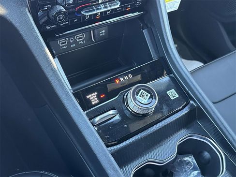 New 2025 Jeep Grand Cherokee Limited image 15