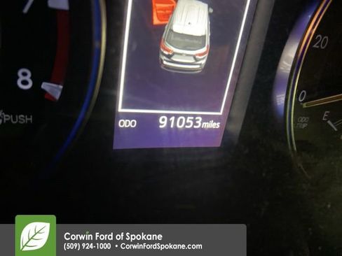 Used 2019 Toyota Highlander XLE image 11