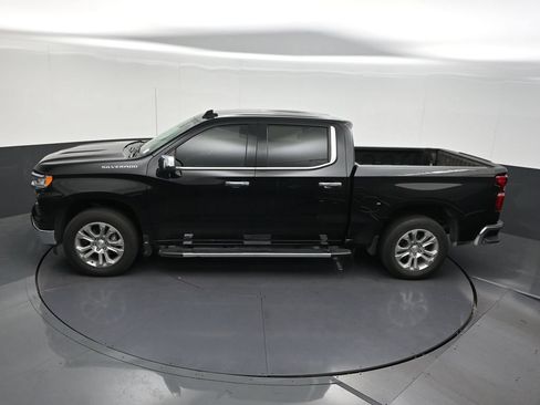Used 2024 Chevrolet Silverado 1500 LTZ RWD image 17