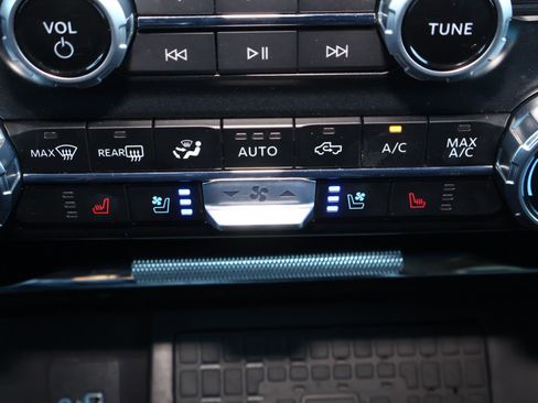 Used 2023 Ford F150 Raptor image 33