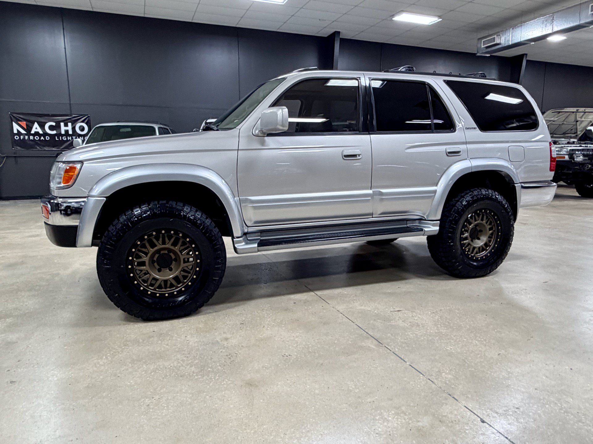 Used 1996 Toyota 4Runner Limited AWD/4WD image 6