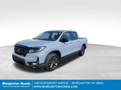 Used 2024 Honda Ridgeline Sport image 1