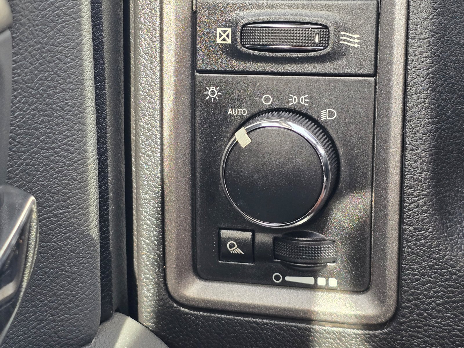 Used 2013 RAM 1500 Tradesman w/ PWR & Remote Entry Group RWD image 23
