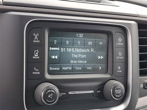 Used 2017 RAM 1500 Express image 16