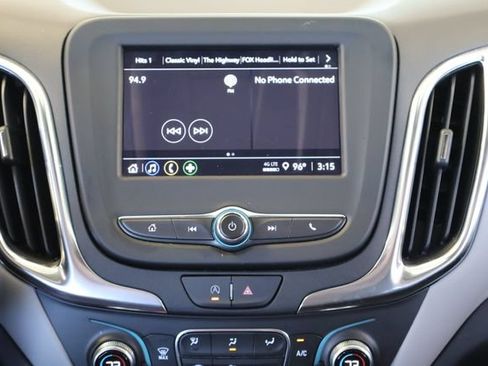 Used 2022 Chevrolet Equinox LT FWD image 20