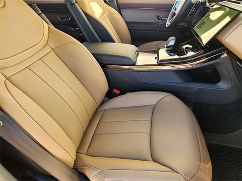 New 2026 Land Rover Range Rover Sport Dynamic SE image 10