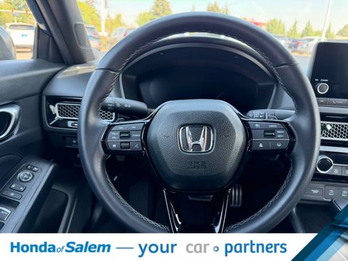 Used 2025 Honda Civic Sport image 15