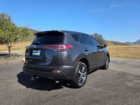 Used 2018 Toyota RAV4 LE w/ All Weather Liner Package AWD/4WD image 7