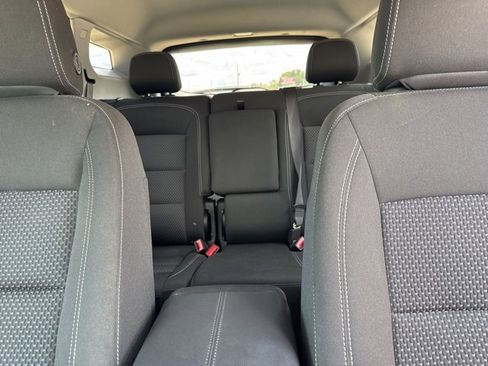 Used 2024 GMC Terrain SLE image 24