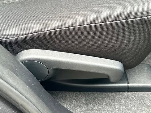 Used 2017 Toyota RAV4 LE w/ All Weather Liner Package AWD/4WD image 39