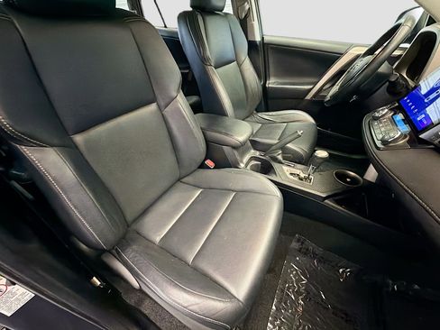 Used 2015 Toyota RAV4 Limited w/ Technology Package image 15