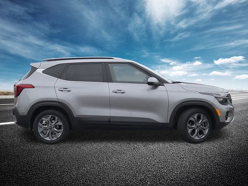 Used 2024 Kia Seltos S image 21