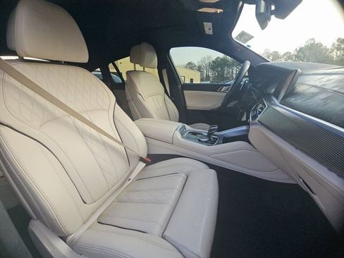 Used 2020 BMW X6 M50i w/ Premium Package image 5