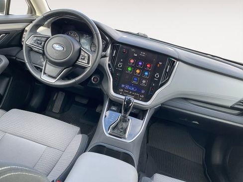 Used 2022 Subaru Outback Premium image 10