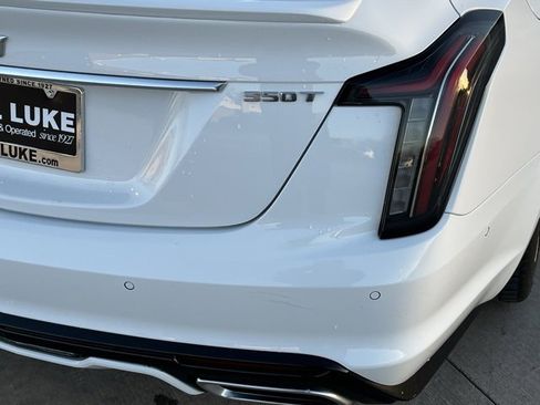 Used 2025 Cadillac CT5 Sport image 9