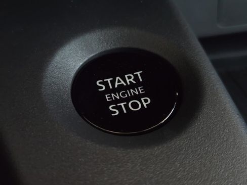 New 2026 Nissan Sentra SV w/ SV Convenience Package FWD image 27