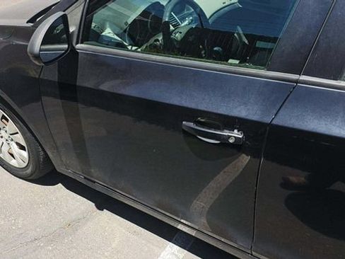 Used 2016 Chevrolet Cruze LS FWD image 12