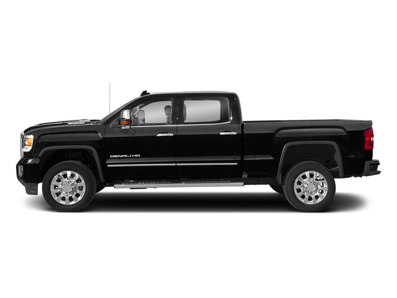 Used 2018 GMC Sierra 2500 Denali w/ Duramax Plus Package AWD/4WD image 3