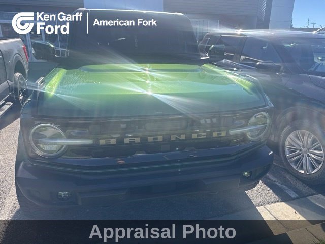 Used 2022 Ford Bronco Outer Banks AWD/4WD image 1