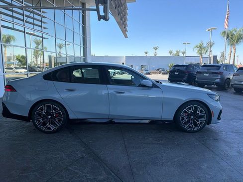 New 2027 BMW 540i xDrive w/ M Sport Package AWD/4WD image 3