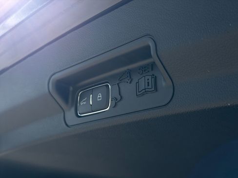 New 2026 Ford Explorer Active image 8