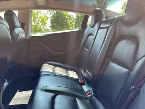 Used 2021 Tesla Model 3 Standard Range Plus RWD image 15