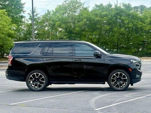 Used 2022 Chevrolet Tahoe RST w/ Luxury Package AWD/4WD image 9