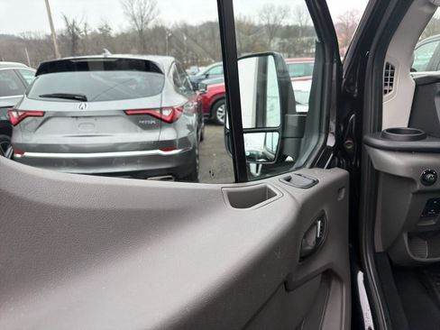 Used 2023 Ford Transit 350 XL image 12