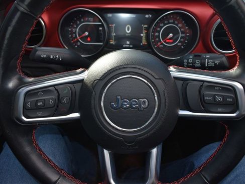 Used 2021 Jeep Wrangler Unlimited Rubicon image 15