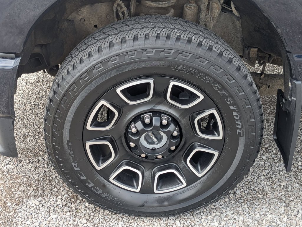 Used 2023 Ford F250 Platinum AWD/4WD image 24