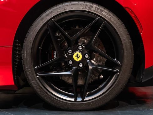 Used 2023 Ferrari F8 Tributo image 14