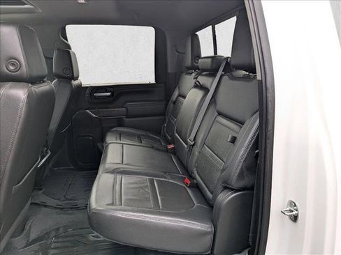 Certified 2022 GMC Sierra 3500 Denali image 18